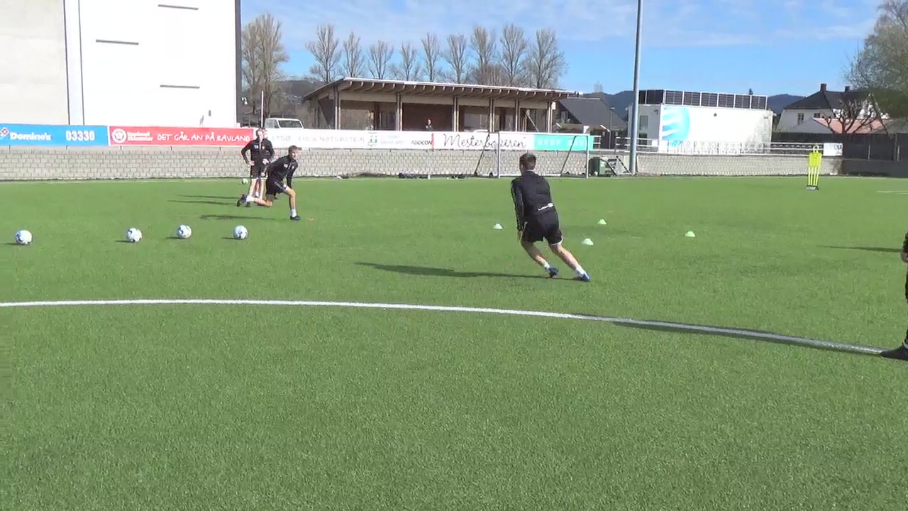 1 Hurtige føtter.MP4